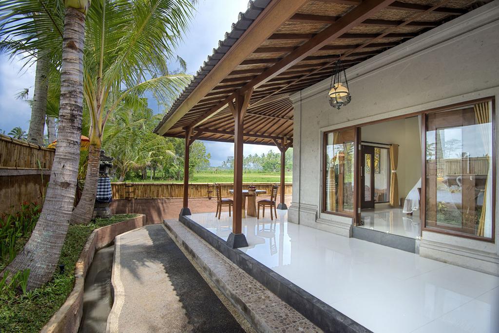 Pajar House Ubud Suite & Villas Стая снимка